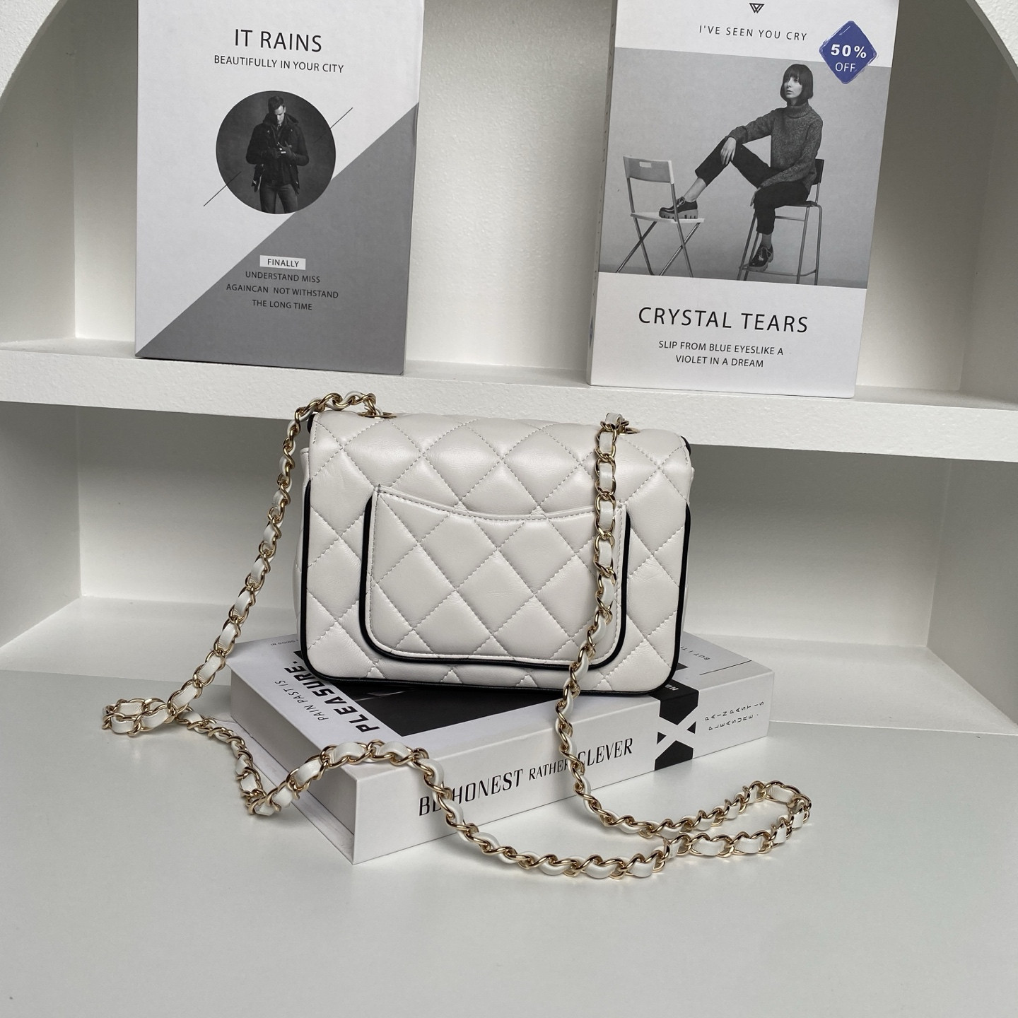 Chanel Mini Flap Bag AS5151 13.5 x 19.5 x 7cm