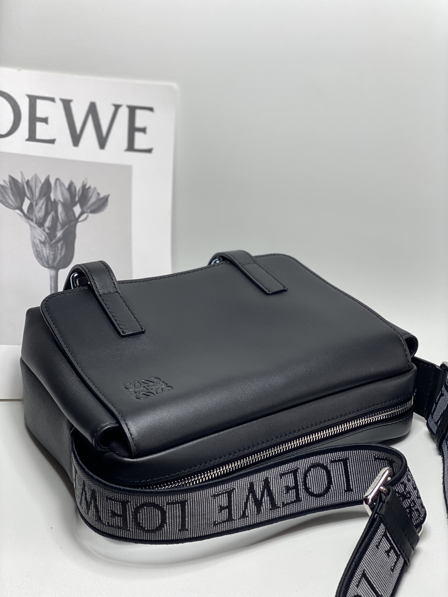 Loewe XS Military messenger bag in supple smooth calfskin and jacquard 18x23x9cm