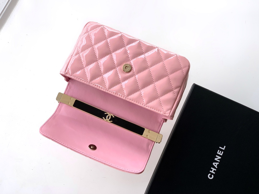 Chanel 25P Flap Handheld Evening Bag 10.5x18.5x8cm