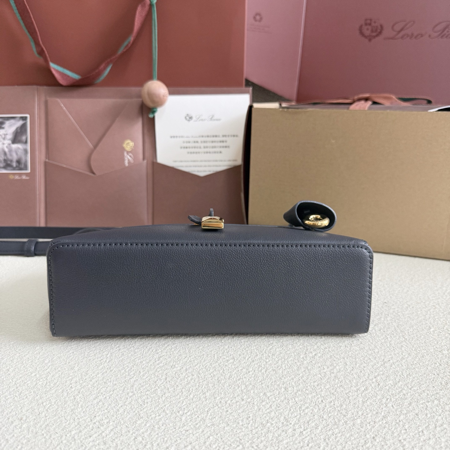 Loro Piana Extra Bag L23 23x12x7cm