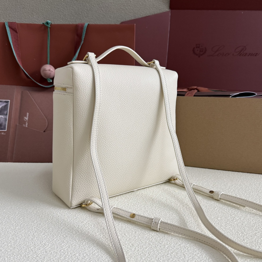 Loro Piana Extra Pocket Backpack L23.5 23x21x8cm