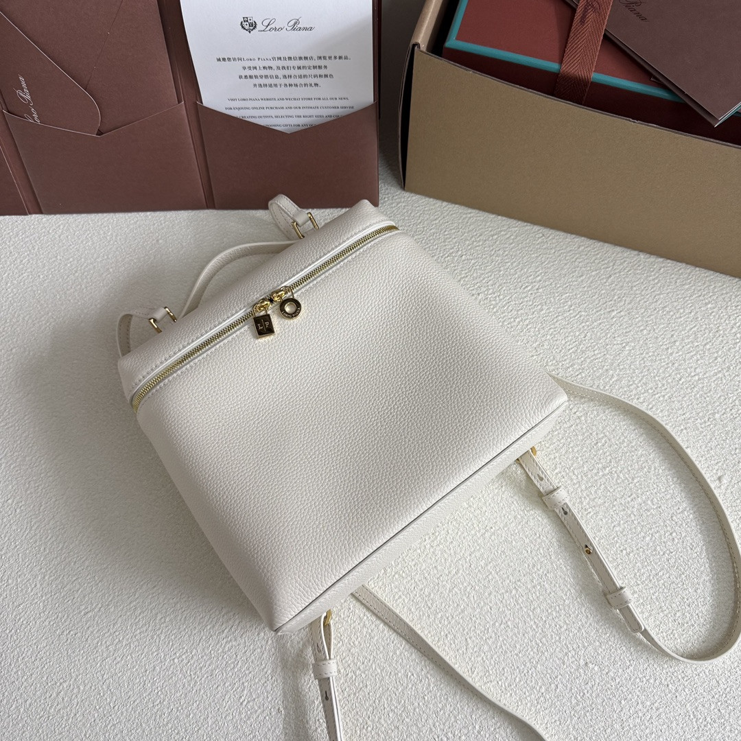 Loro Piana Extra Pocket Backpack L23.5 23x21x8cm