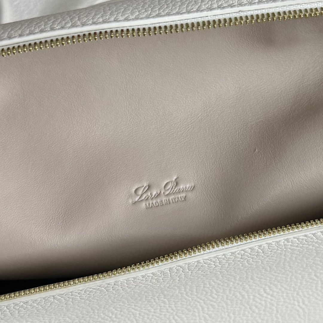 Loro Piana Extra Pocket Backpack L23.5 23x21x8cm