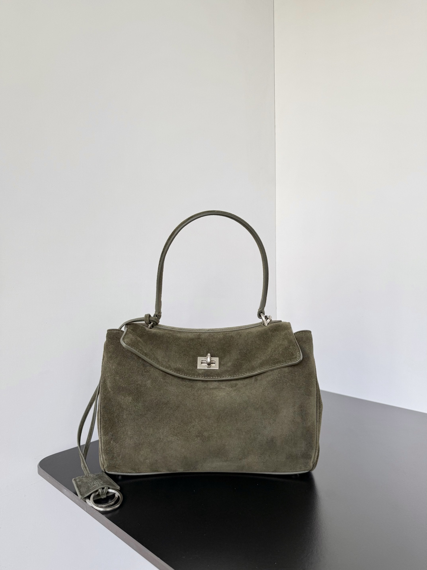 Balenciaga Rodeo Small 28.9x20x9.9cm