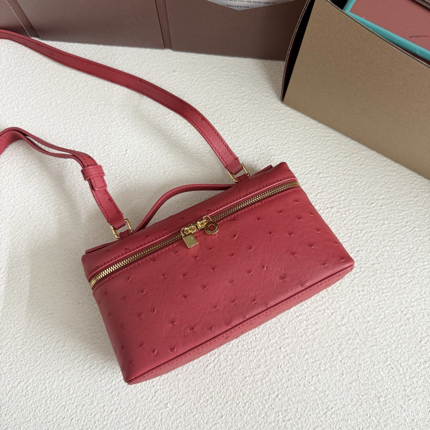 Loro Piana Extra Pocket L19 Ostrich-grained Leather 11 x 19 x 6.5 cm