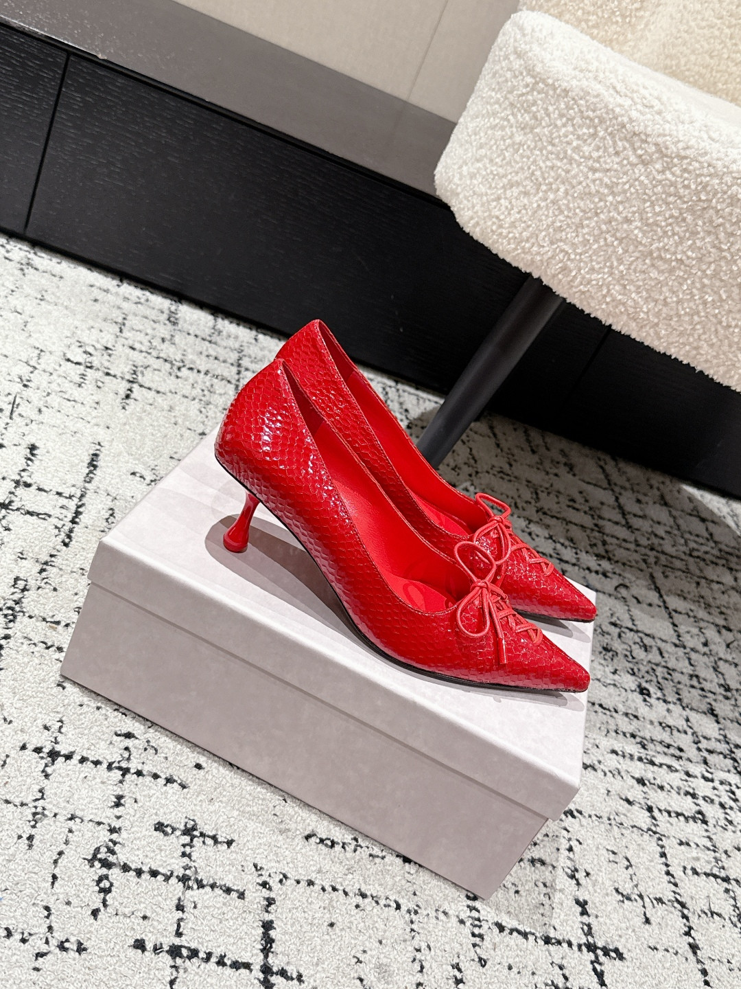 UA Jimmy Choo Scarlett Pumps 5cm